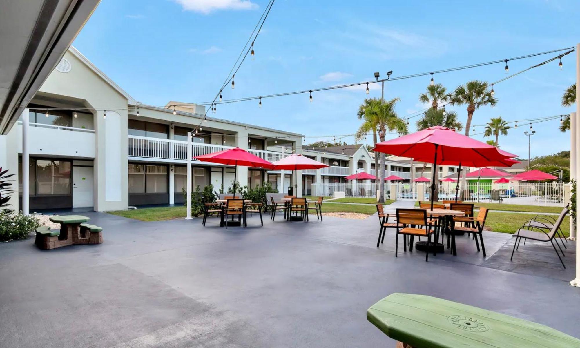 Pool - Wifi - Parking - Best Location ! 키시미 외부 사진