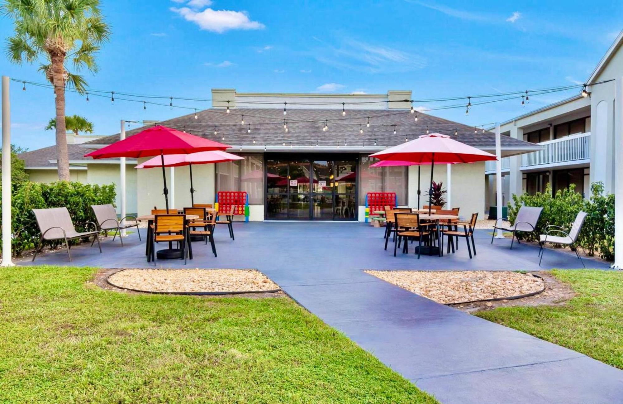 Pool - Wifi - Parking - Best Location ! 키시미 외부 사진