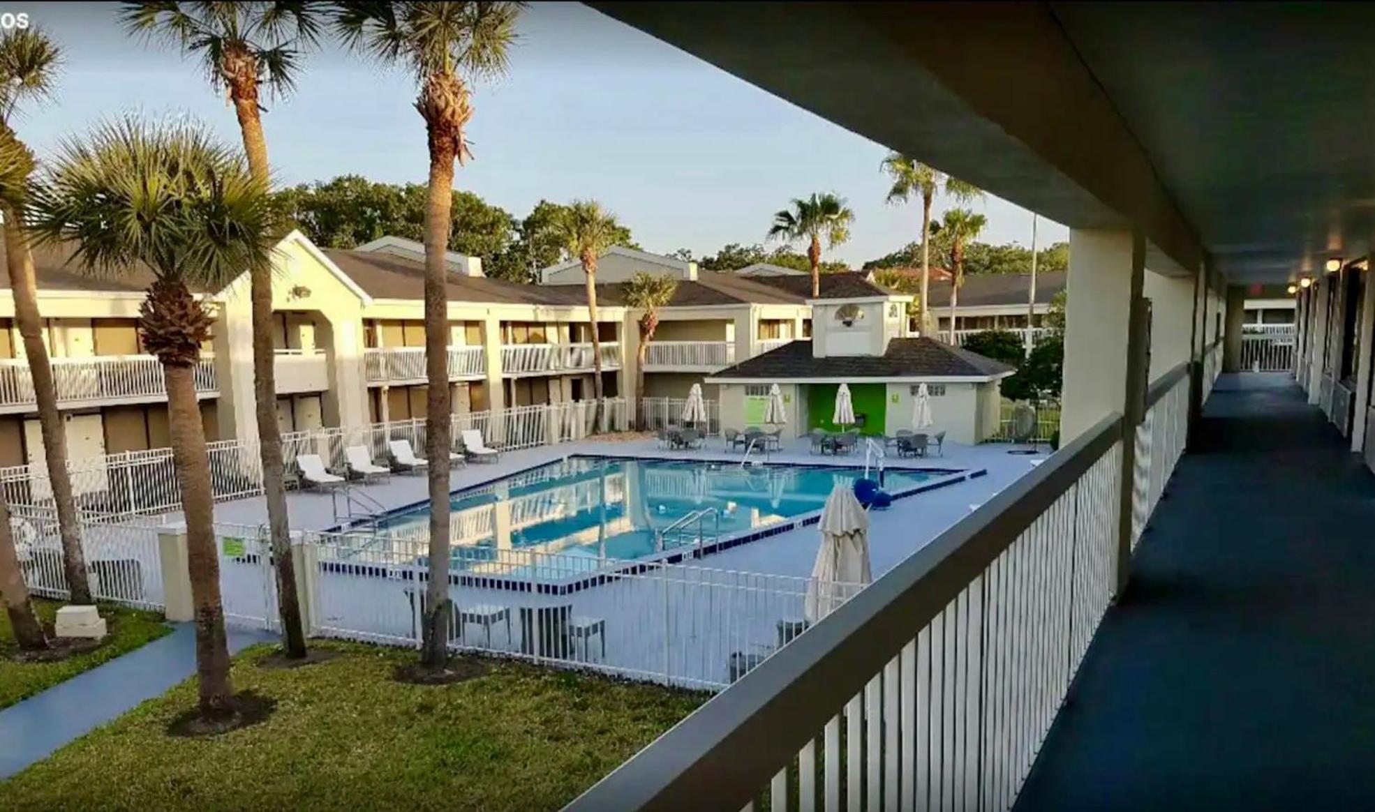 Pool - Wifi - Parking - Best Location ! 키시미 외부 사진
