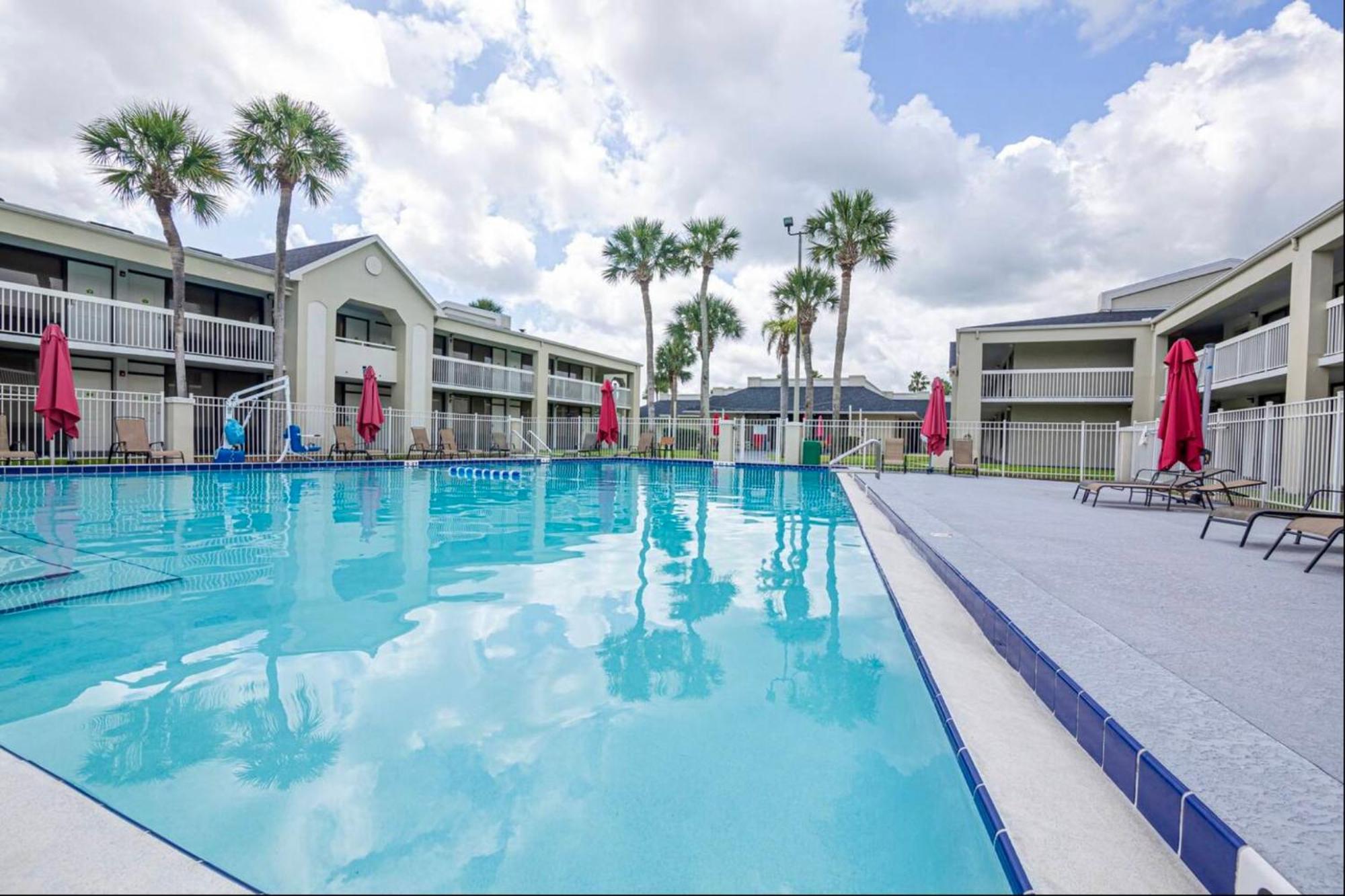 Pool - Wifi - Parking - Best Location ! 키시미 외부 사진