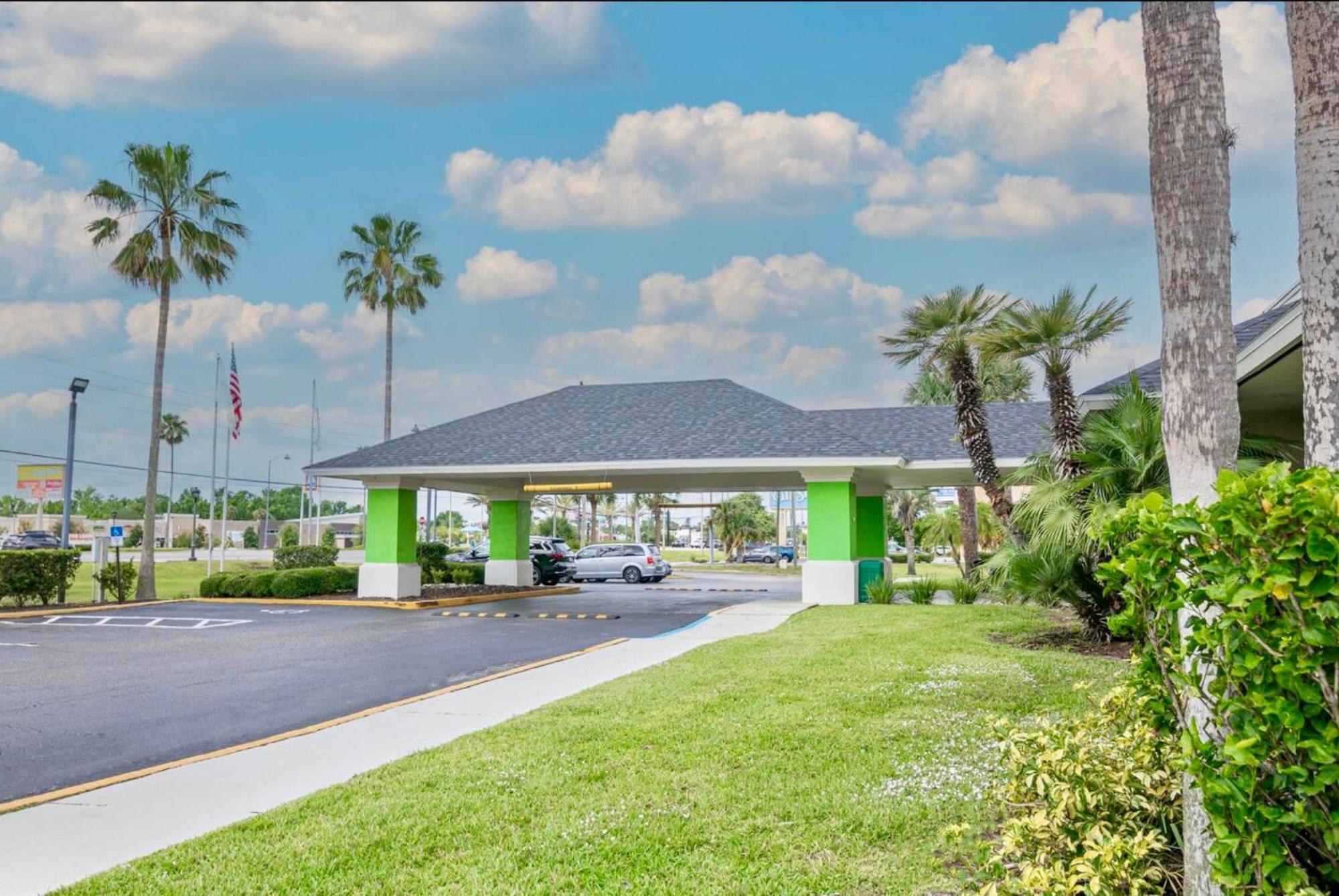 Pool - Wifi - Parking - Best Location ! 키시미 외부 사진